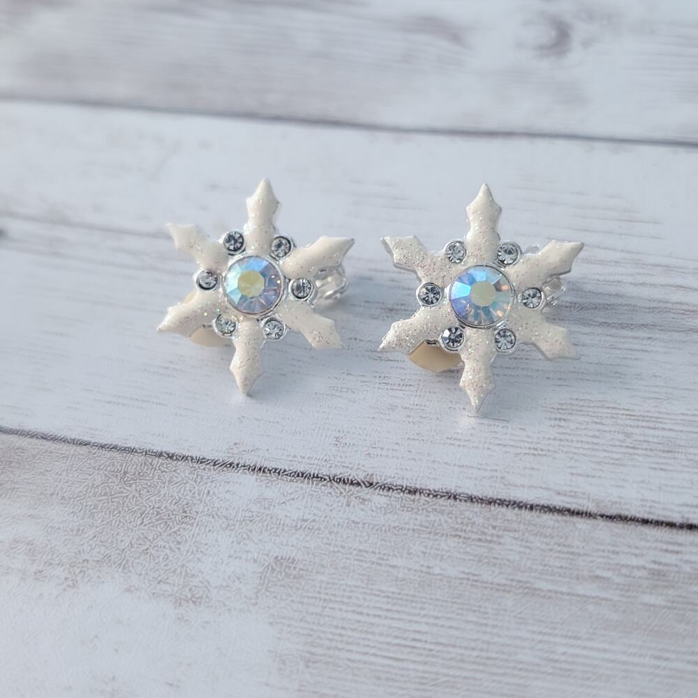 Vintage Clip On Earrings Cream & Iridescent Gem Large Snowflake